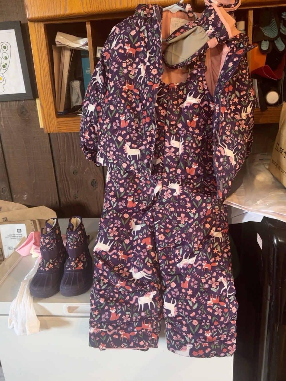 The Children’s Place Girls 3T Snow Suit Jacket Bibs Boots Mittens